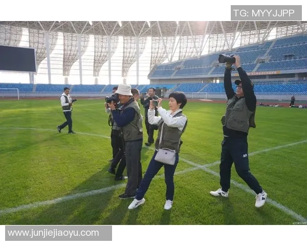 闽侯足球热潮来袭青少年踢球活动蓬勃发展助力体育事业腾飞